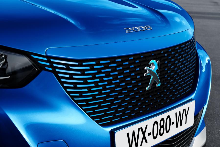 Детали экстерьера Peugeot e-2008 GT 2019 года  (WW) (фото 19 из 26)
